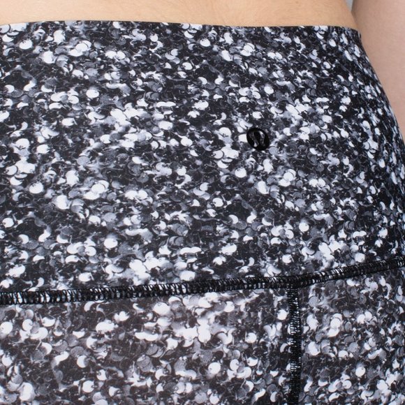 Lululemon Shine Tight Leggings - Picture 4 of 4